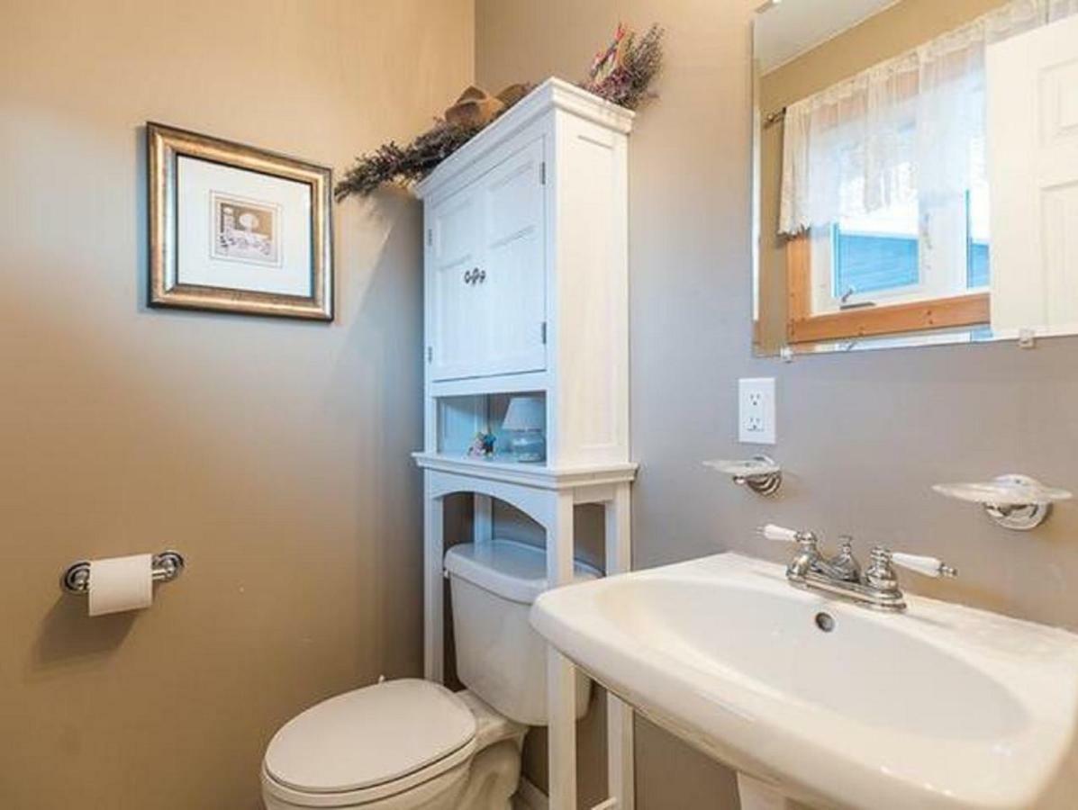 ホワイトホース Wild North Bed & Rest Bed & Breakfast エクステリア 写真